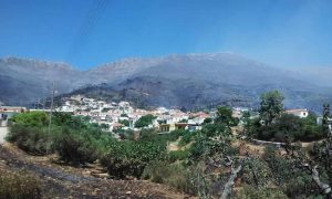 Πυρκαγιές: Νύχτα αγωνίας σε Λακωνία και Υμηττό – Σε ύφεση η φωτιά σε όλα τα μέτωπα