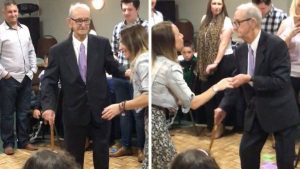Στα 100στα του γενέθλια χόρεψε και έκανε χαμό σε disco (photos+video)