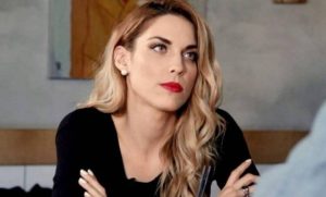 Συγκλονίζει η Μαντώ Γαστεράτου: Η εξομολόγηση για τον καρκίνο του μαστού