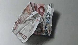 Βλέπετε ένα 10ευρω; Μόλις δείτε καλύτερα θα πέσετε από τα σύννεφα (video)