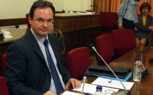 Στο «σκαμνί» σήμερα ο Παπακωνσταντίνου για τη λίστα Λαγκάρντ