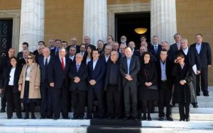 Το μνημόνιο ξηλώνεται ήδη στην πράξη
