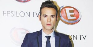 Ο Μένιος Φουρθιώτης απαντά στις αντιδράσεις και τις απειλές για μηνύσεις: Σε 8 μέρες θα…