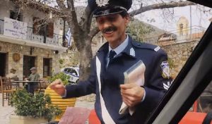 Πάσχα 2019: Χιουμοριστικό βίντεο της ΕΛ.ΑΣ. από το «Κολοκοτρωνίτσι»! (video)
