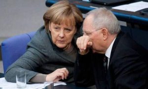 Νέες δηλώσεις Σόιμπλε περί προσωρινού Grexit