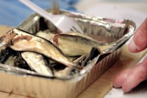 Αυτό είναι το πιο αηδιαστικό φαγητό του κόσμου! (pics+vid)