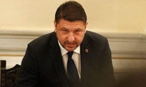Οι κόρες του Νίκου Χαρδαλιά είναι κούκλες και θα πάθεις πλάκα όταν τις δεις! (Photos)