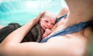 «Ρυτιδιασμένα» μωράκια ρίχνουν το Instagram με τις γκριμάτσες τους (pics)