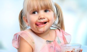 Σοκολατένιο smoothie με φυστικοβούτυρο και κουνουπίδι για παιδιά