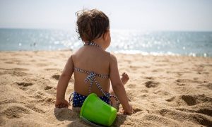 Πνιγμονή: Τι πρέπει να προσέξουν οι γονείς;