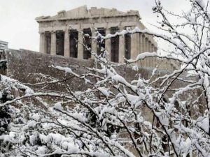 Στον «πάγο» όλη η χώρα – Που θα χιονίσει τις επόμενες ώρες