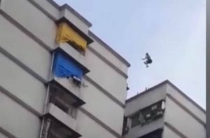 Έκαναν παρκουρ και έκοψαν την ανάσα σε όλους