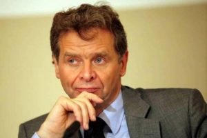 Κορκίδης: Ο Τόμσεν μας είπε και 300 ευρώ μισθός καλά είναι