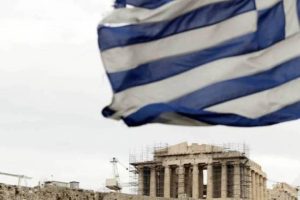 Η Ελλάδα «σβήνει» και εκπέμπει SOS