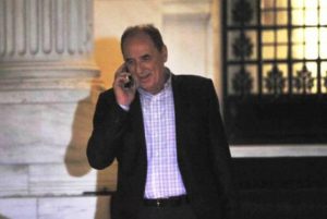 Διαβεβαίωση Σταθάκη για μισθούς και συντάξεις