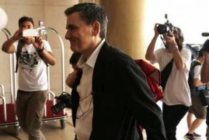 Τι χωρίζει κυβέρνηση-τρόικα για τη συμφωνία