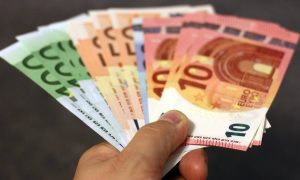 Τίναξαν την μπάνκα στον… αέρα! Κέρδισαν από 10 χιλιάδες ευρώ με δύο δελτία