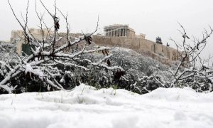 Κατηγορηματικός ο Αρνιακός: Ερχονται διαδοχικά κύματα χιονοπτώσεων