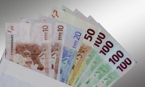 Επιδόματα ΟΠΕΚΑ: Τεράστια πληρωμή και με αναδρομικα, λίγο πριν το Πάσχα
