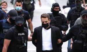 Γλυκά Νερά: Ηχητικό ντοκουμέντο – Το τηλεφώνημα του πιλότου στην Αστυνομία – «Βοήθεια, ασθενοφόρο»