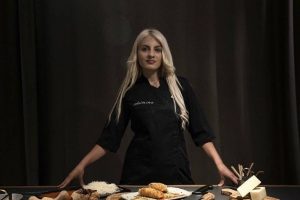 MasterChef: Η τρομερή αλλαγή της Ασημίνας (photos)