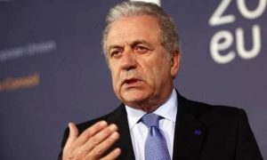 Έρχεται παρέμβαση Αβραμόπουλου