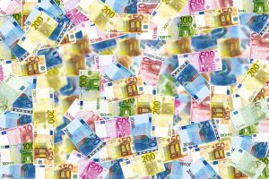 Η single μητέρα που βγαίνει με παντρεμένους κερδίζοντας χιλιάδες ευρώ (photos)