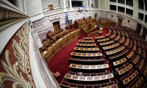 Αναλυτικά τα προαπαιτούμενα και τα μέτρα για ΦΠΑ, αυξήσεις φόρων και περικοπές συντάξεων