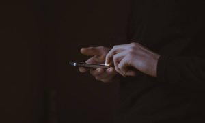 Αλλαγές στη μετακίνηση με SMS 13033: Τι ισχύει για βόλτα εκτός Δήμου