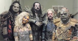 Θυμάστε τους Lordi; Αυτά είναι τα αληθινά πρόσωπα τους χωρίς τις μάσκες (photos)