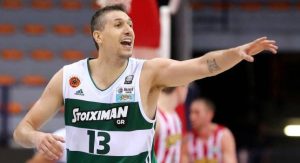 Τα “φαρμακερά” τρίποντα του Διαμαντίδη! (videos)