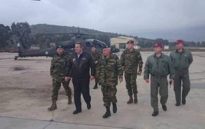 Ο υπουργός Εθνικής Άμυνας στην άσκηση «Πυρπολητής»