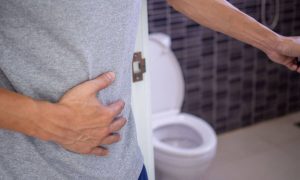 Ευερέθιστο έντερο: Οι αλλαγές που θα σας βοηθήσουν στη διαχείριση των συμπτωμάτων (εικόνες)