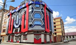 Τα πολύχρωμα κτήρια του El Alto (photos)