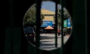 Στη «φάκα» της ΕΛ.ΑΣ. ιστοσελίδες και προφίλ στα social media που διακινούν fake news για τα εμβόλια