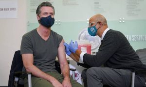Moderna – Όμικρον: Κακά τα πρώτα νέα για την αποτελεσματικότητα των εμβολίων…