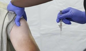 Pfizer: Το εμβόλιο μας για τον κορονοϊό είναι 95% αποτελεσματικό