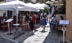 Εστίαση: Χωρίς τα μη εμβολιασμένα παιδιά άνω των 12 ετών οι εμβολιασμένοι στους κλειστούς χώρους