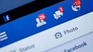 Γνωρίζεις γιατί το Facebook είναι μπλε;