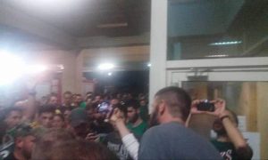 Η αποθέωση Διαμαντίδη – Φώτση έξω από το ΟΑΚΑ (video)