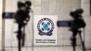 «Βιαστής με το τατουάζ»: Στη ΓΑΔΑ ο 45χρονος, ταχύτατες οι διαδικασίες της ΕΛ.ΑΣ.