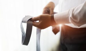 Το γνώριζες; Επικίνδυνη για τον αντρικό εγκέφαλο η γραβάτα…