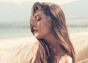 GNTM: Το «μήλο» κάτω απ’ τη μηλιά θα πέσει… (Photos)