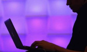 Προσοχή! Μην ανοίγετε άγνωστα mail. Προειδοποίηση από τη Δίωξη Ηλεκτρονικού Εγκλήματος