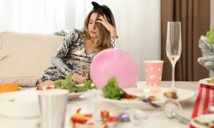 Hangover: 4 επιστημονικά αποδεδειγμένοι τρόποι αντιμετώπισης (εικόνες)