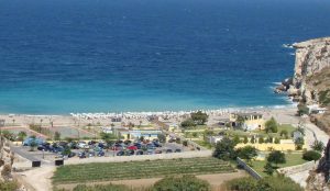 Μάθετε πόσο καθαρή είναι κάθε παραλία στην Αττική