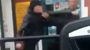 Σοκαριστικό βίντεο: Ανήλικος σκότωσε με μια γροθιά 47χρονο για να κάνει… επίδειξη στους φίλους του!