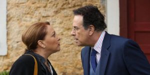 Βαραίνει το κλίμα στο «Καφέ της Χαράς» – Χαροπαλεύει ο Πώποτας (video)