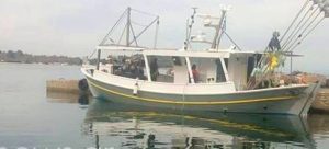 Ψαράς απ’ τη Χαλκιδική σήκωσε τα δίχτυα του και έπαθε σοκ με το ψάρι που είδε (photo)