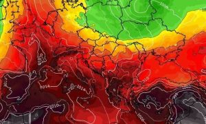 Καιρός: Καρέ – καρέ η εξέλιξη του καύσωνα! Ρεκόρ ζέστης την Παρασκευή; (photos)